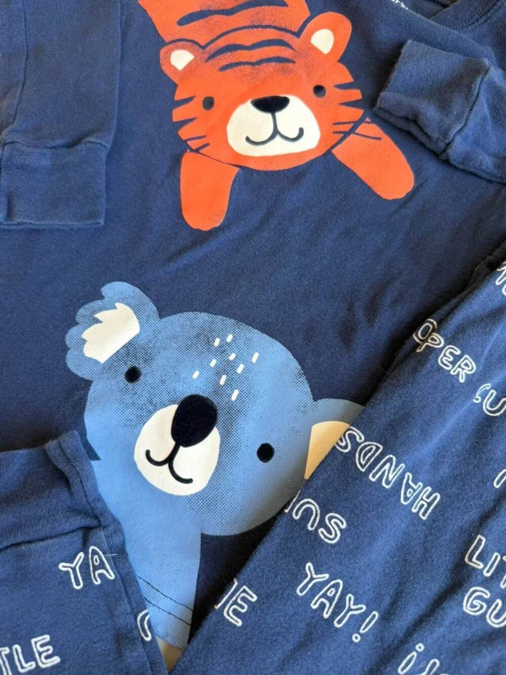 Carter's 5T Camo S/2 Pajama Sets with Tiger & Shark Prints